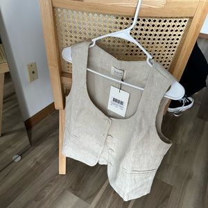 Dissh linen vest